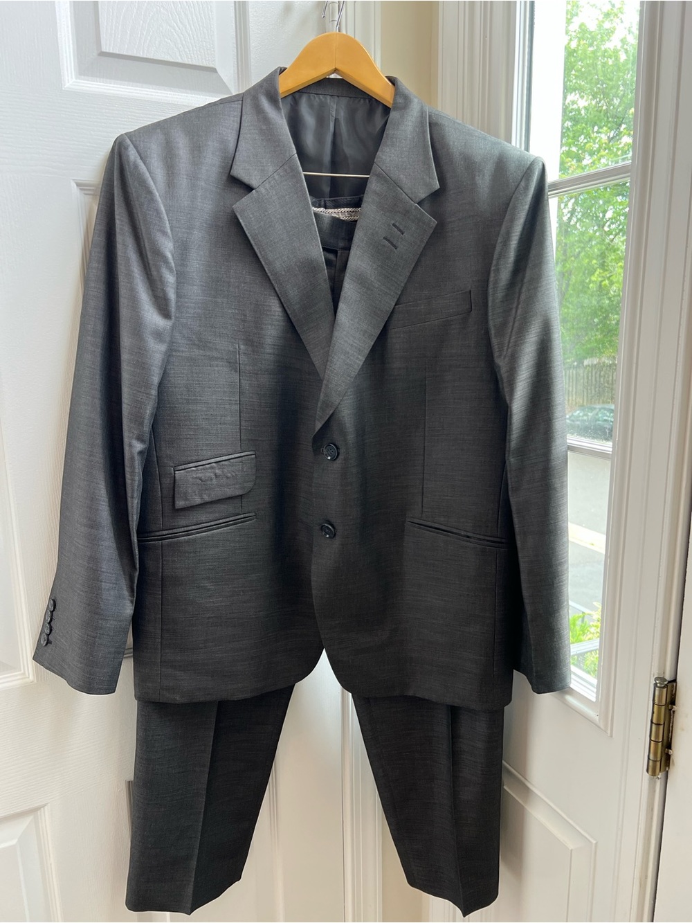 Tailor Made Italian Wool Gray Suit (Estimated 40R) Bespoke Functional Cuffs